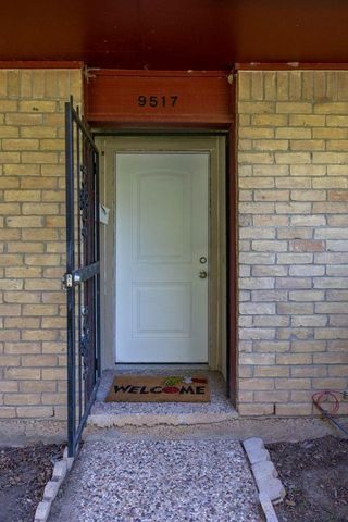 9517 Fondren Road, Houston, TX 77074