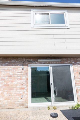 9517 Fondren Road, Houston, TX 77074