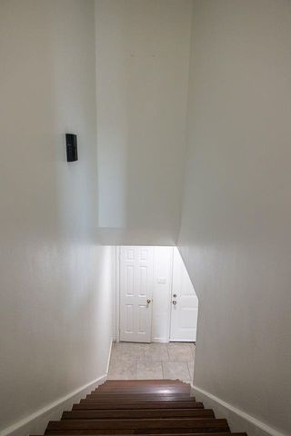 9517 Fondren Road, Houston, TX 77074