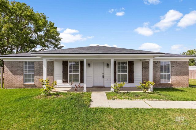 18979 Dalewood Circle, Robertsdale, AL 36567