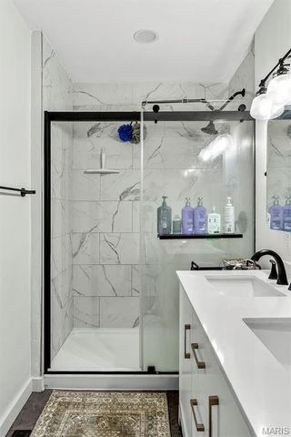 2855 E Lombard Street, Springfield, MO 65802