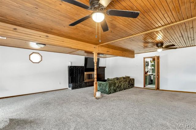 2855 E Lombard Street, Springfield, MO 65802