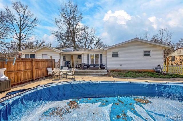 2855 E Lombard Street, Springfield, MO 65802