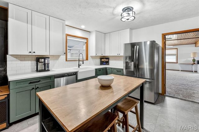 2855 E Lombard Street, Springfield, MO 65802