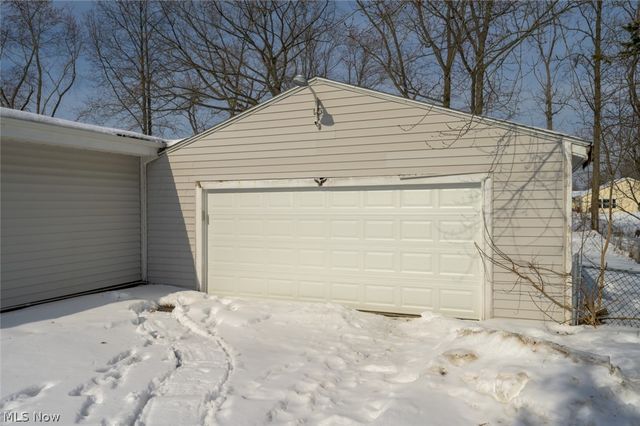 9431 Briar Drive, Streetsboro, OH 44241