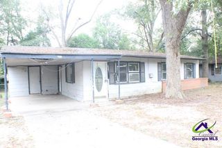 2452 Thrasher Ave, Macon, GA 31204