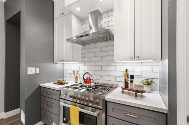 2376 Arizona Way, Yuba City, CA 95991