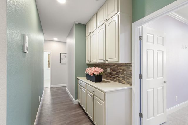 2376 Arizona Way, Yuba City, CA 95991