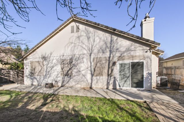 2376 Arizona Way, Yuba City, CA 95991