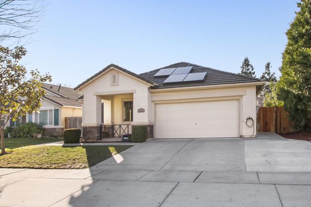 2376 Arizona Way, Yuba City, CA 95991