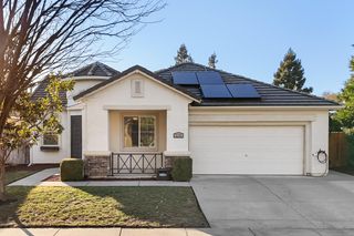 2376 Arizona Way, Yuba City, CA 95991