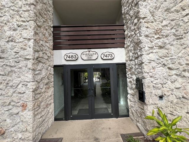 7473 SW 82nd St A209, Miami, FL 33143