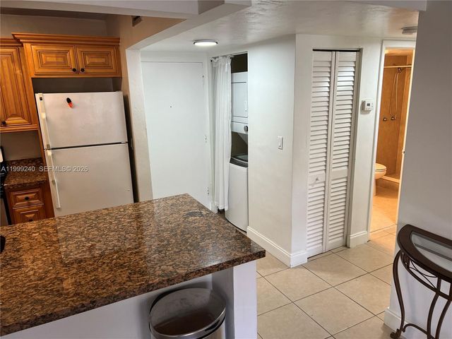 7473 SW 82nd St A209, Miami, FL 33143