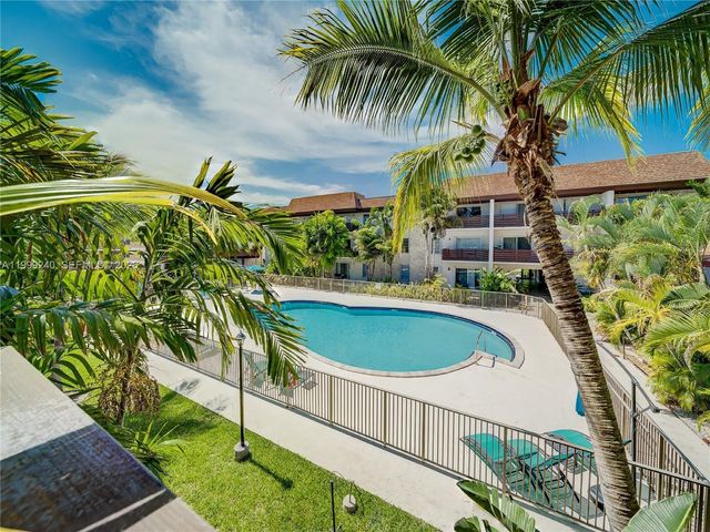 7473 SW 82nd St A209, Miami, FL 33143