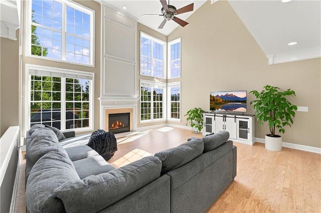 126 Edgewater Trail, Canton, GA 30115