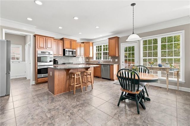 126 Edgewater Trail, Canton, GA 30115