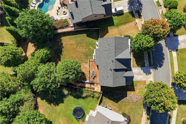 126 Edgewater Trail, Canton, GA 30115