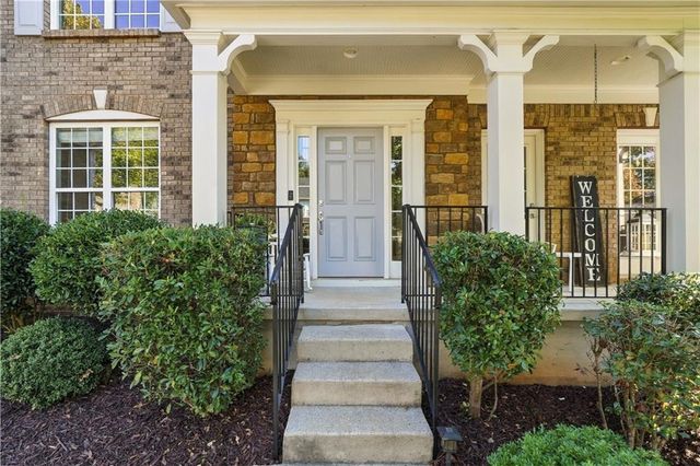 126 Edgewater Trail, Canton, GA 30115