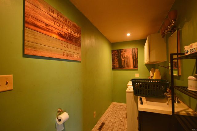 409 S Main Street, North Liberty, IN 46554