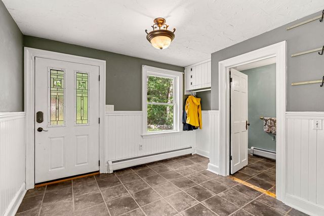 84 North Water Street, Boscawen, NH 03303