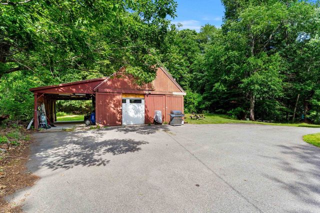 84 North Water Street, Boscawen, NH 03303