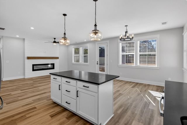 205 Garbon Drive, Summerville, SC 29485