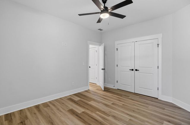 205 Garbon Drive, Summerville, SC 29485