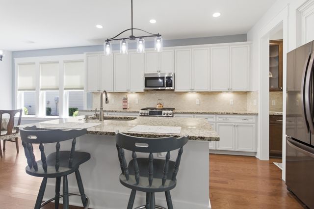 1113 Old Field Drive, Summerville, SC 29483