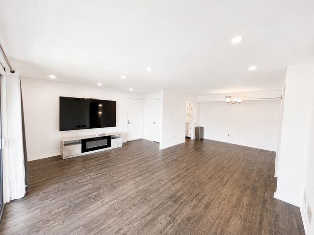9138 W 140th Street 3SE, Orland Park, IL 60462