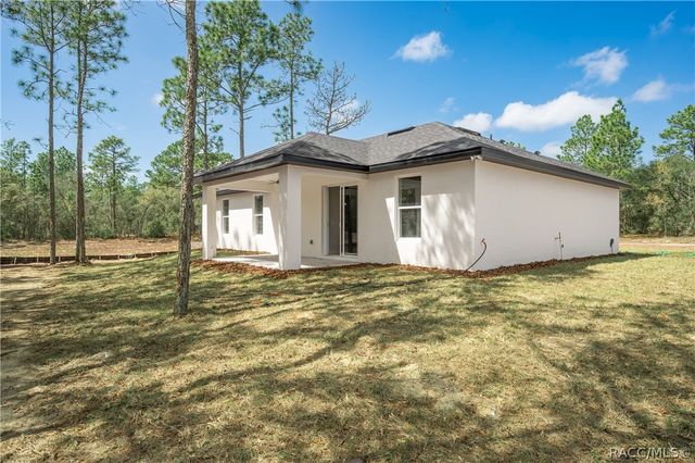 9609 N Vaughn Drive, Citrus Springs, FL 34433