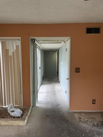 329 E South Avenue, Redlands, CA 92373