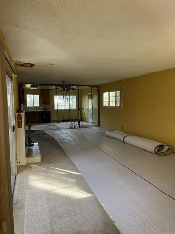 329 E South Avenue, Redlands, CA 92373