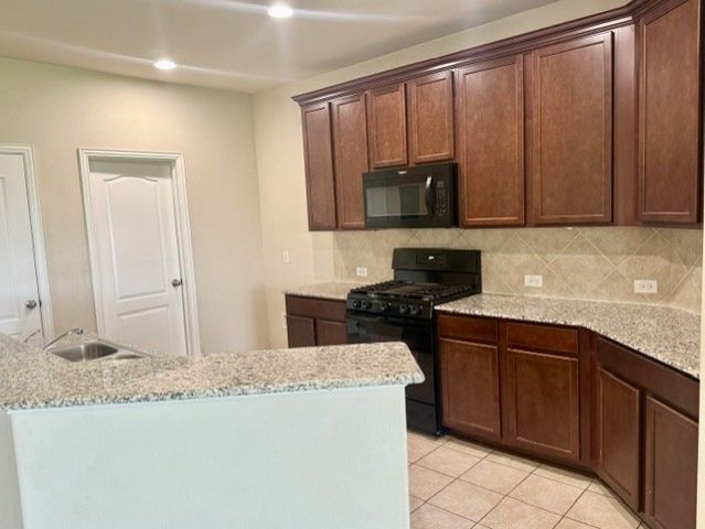 917 Bird Creek Drive, Little Elm, TX 75068