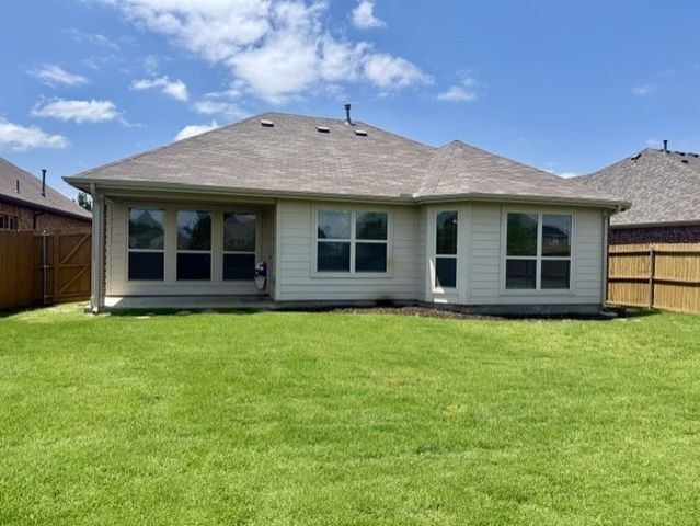 917 Bird Creek Drive, Little Elm, TX 75068