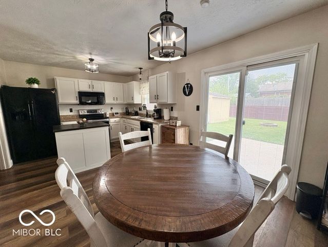 1240 Legacy Lane, Indianapolis, IN 46234