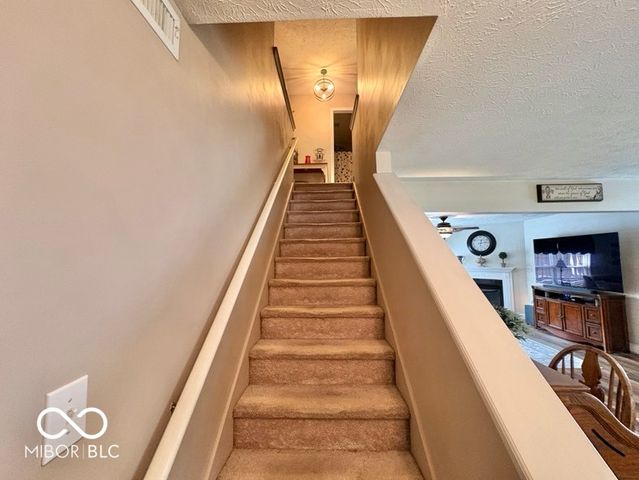 1240 Legacy Lane, Indianapolis, IN 46234