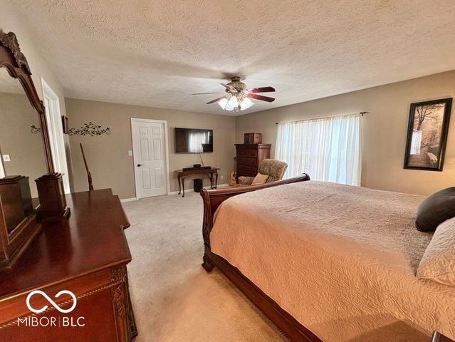1240 Legacy Lane, Indianapolis, IN 46234