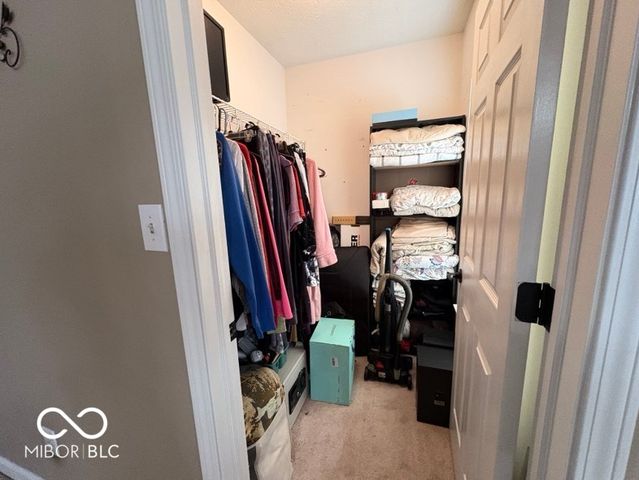 1240 Legacy Lane, Indianapolis, IN 46234