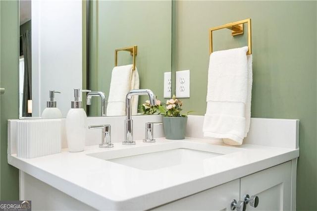 3332 Stillwood Lane, Atlanta, GA 30354