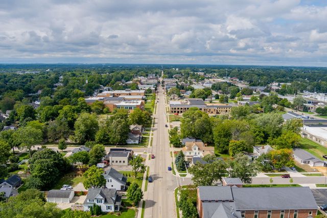 61 Majestic Court 61, Zeeland City, MI 49464