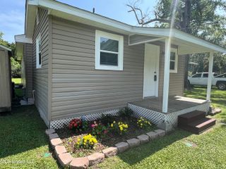 4617 30th Street, Gulfport, MS 39501