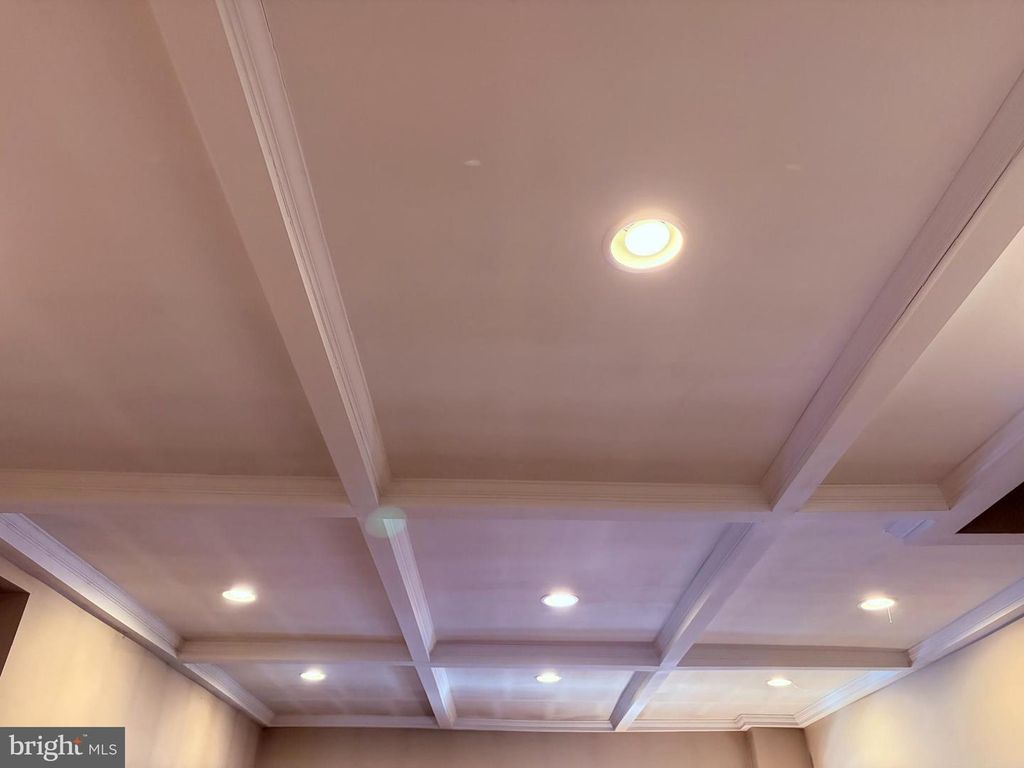 Image 5 of property listing at 5026 LOCUST ST, Philadelphia, PA 19139