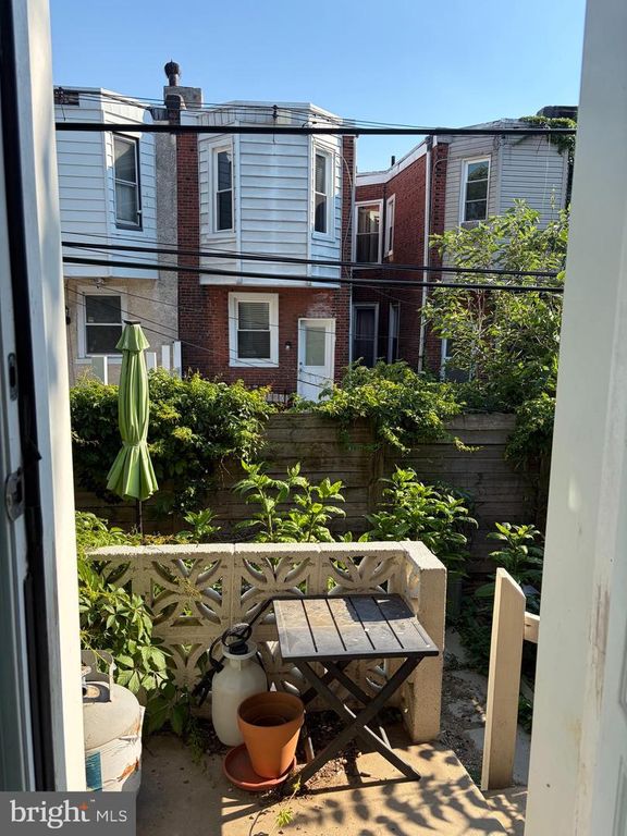 Image 6 of property listing at 5026 LOCUST ST, Philadelphia, PA 19139