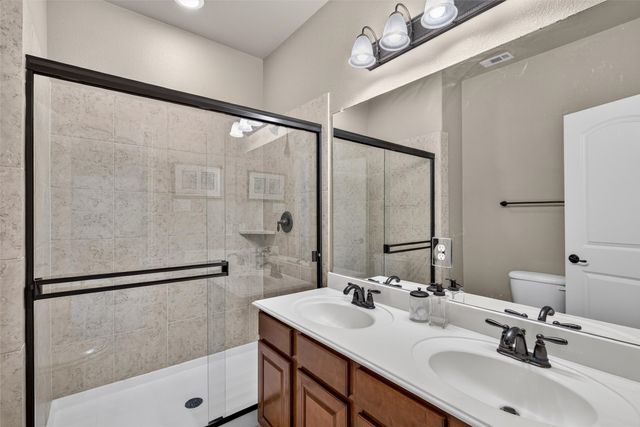 5912 Waterford Lane, Mckinney, TX 75071