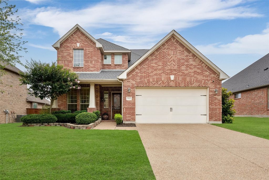 5912 Waterford Lane, Mckinney, TX 75071