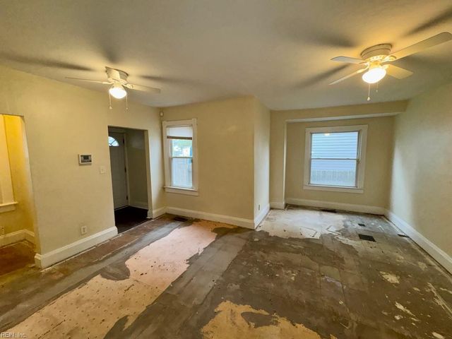 3608 Bainbridge BLVD, Chesapeake, VA 23324