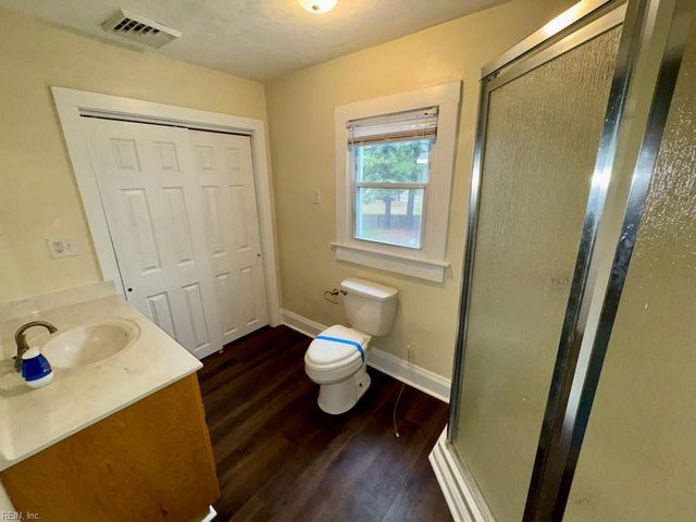 3608 Bainbridge BLVD, Chesapeake, VA 23324