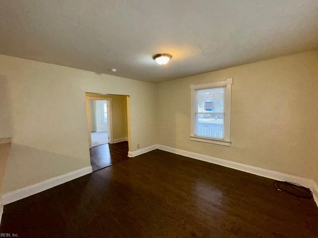 3608 Bainbridge BLVD, Chesapeake, VA 23324