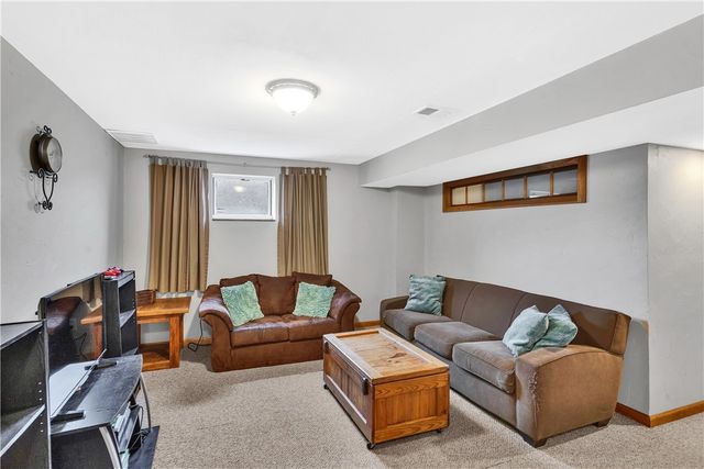 109 Whitetail Drive, Penn Twp, PA 15636