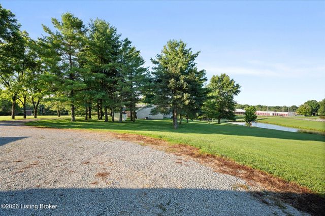 211 Normandy Rd, Taylorsville, KY 40071